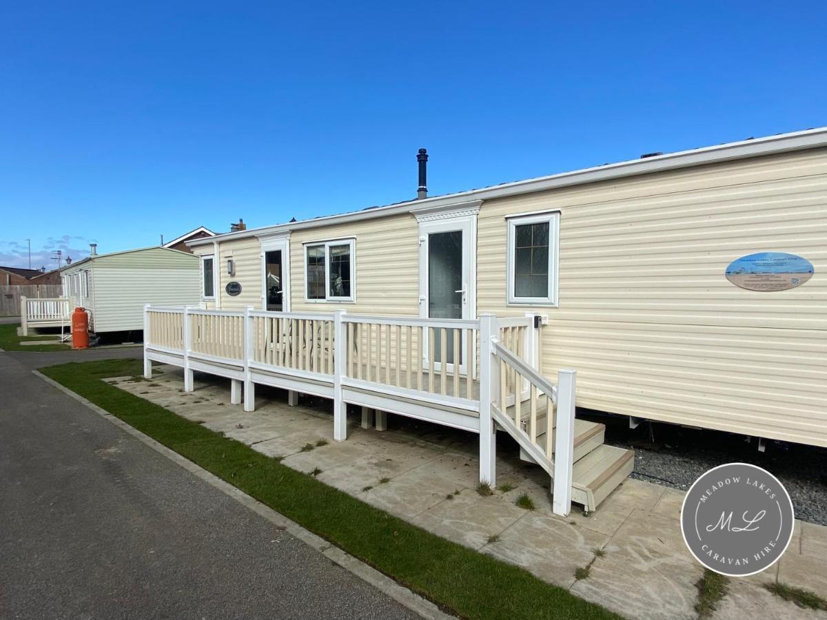 Palm Grove 2- Golden Palm - Pet Friendly, Wifi, Bed Linen, Central Heating - Meadow Lakes Caravan & Lodge Hire Чапел-Сент-Леонардс Экстерьер фото
